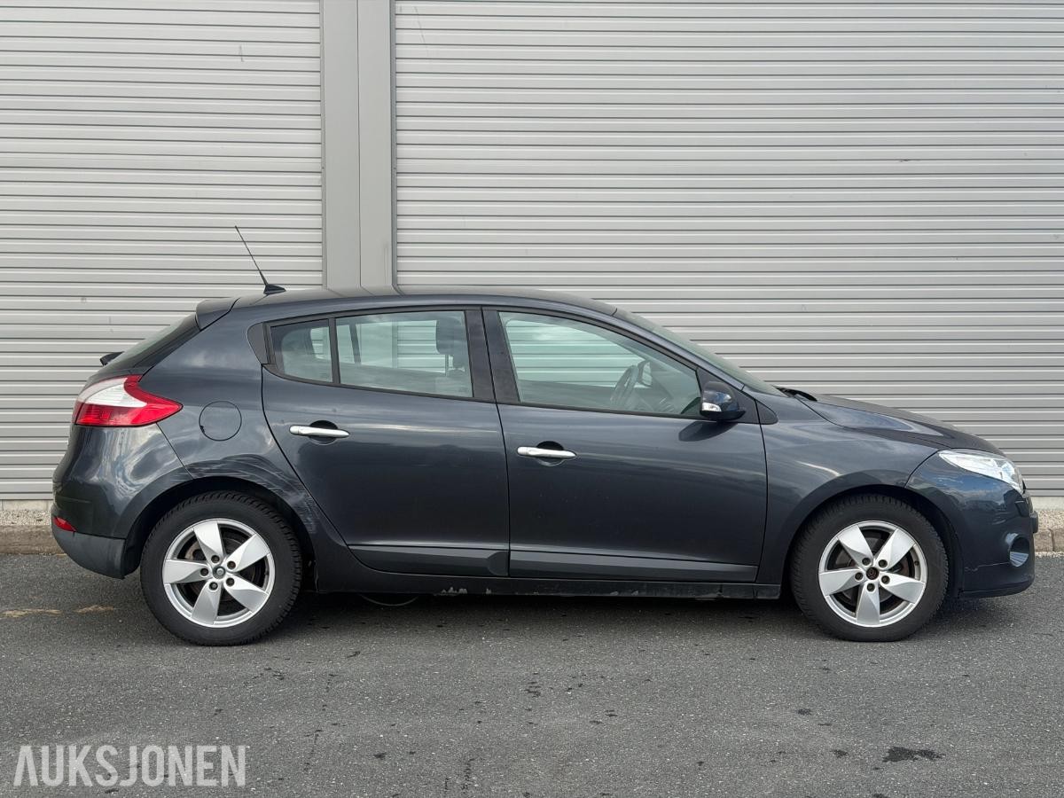 2012 Renault Megane-automat-1.5-110 D-146616 km-EU godkjent den 22.07.2026