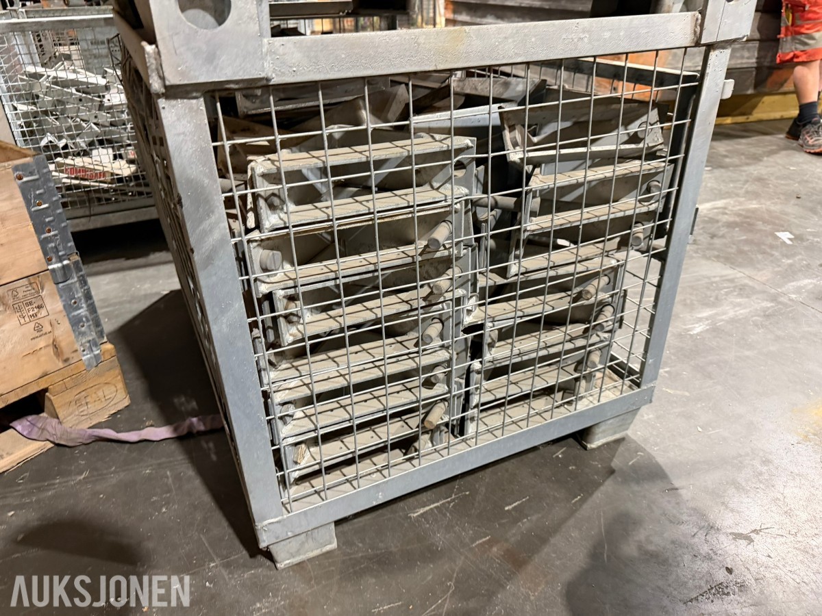 Kombisafe Platåkonsoller ca 250 stk