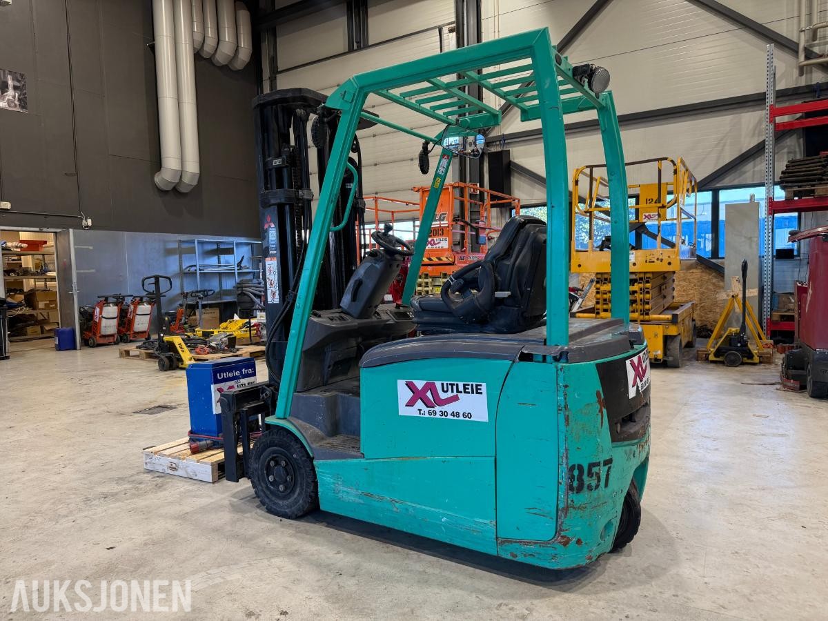 2015 Mitsubishi FB18CPNT Gaffeltruck – 1,8 tonn – gaffelspreder – sideforskyvning