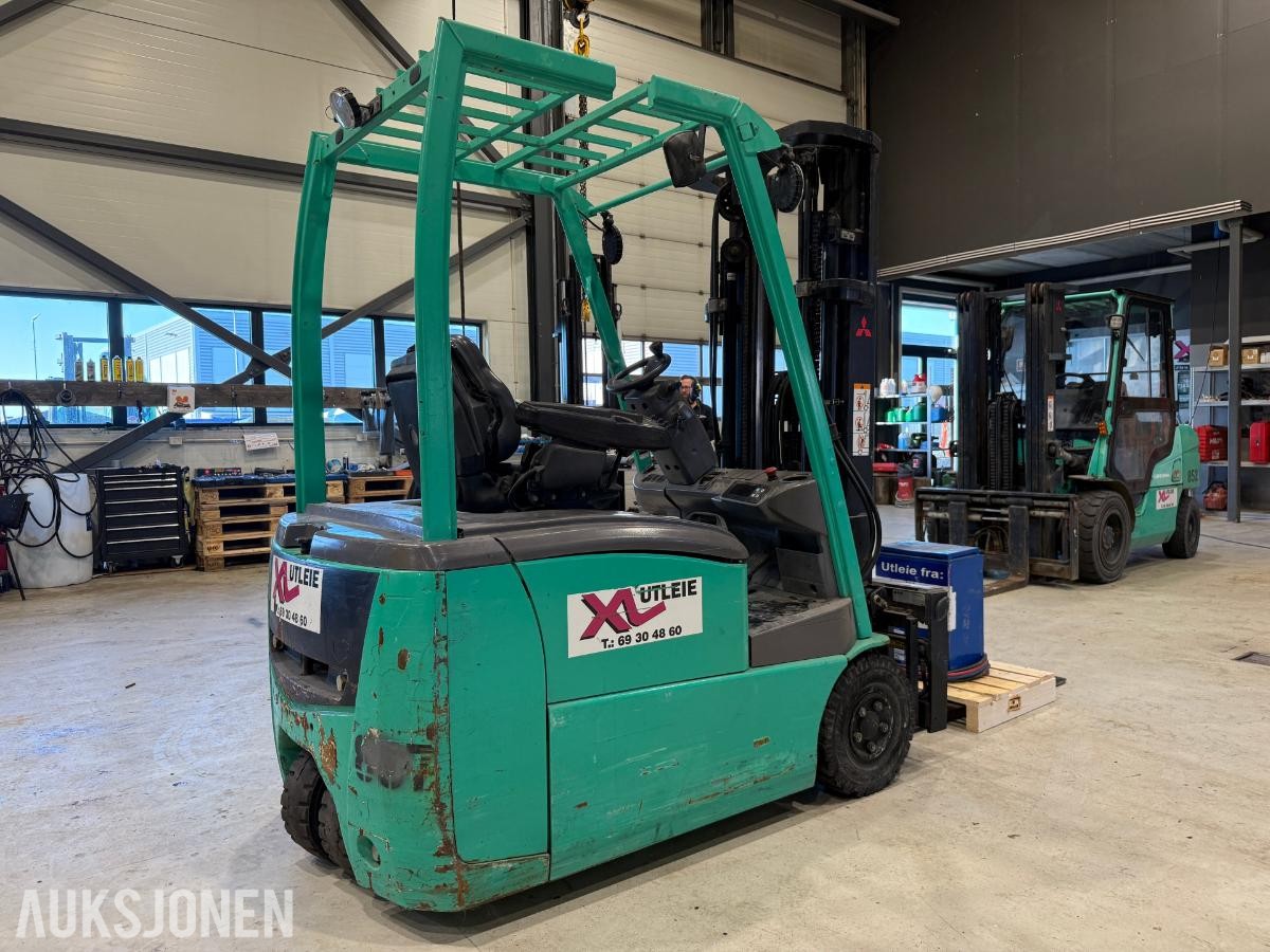 2015 Mitsubishi FB18CPNT Gaffeltruck – 1,8 tonn – gaffelspreder – sideforskyvning