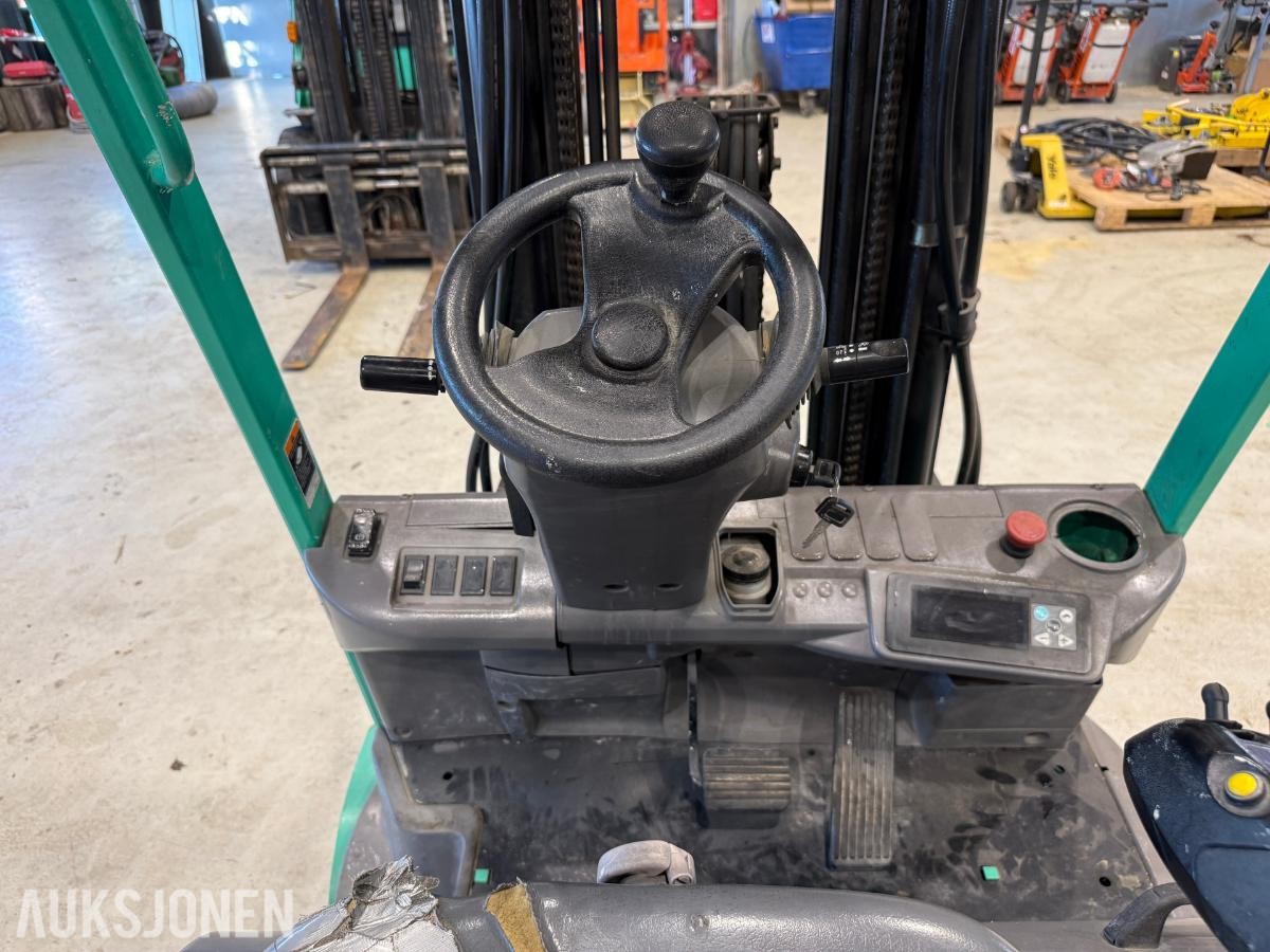 2015 Mitsubishi FB18CPNT Gaffeltruck – 1,8 tonn – gaffelspreder – sideforskyvning