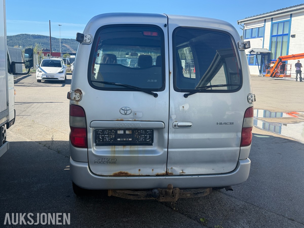 2007 Toyota HIACE 2.5-117 D 4WD - Rep.objekt