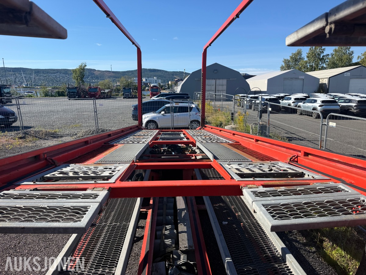 2011 Scania R500 bilfrakter med henger