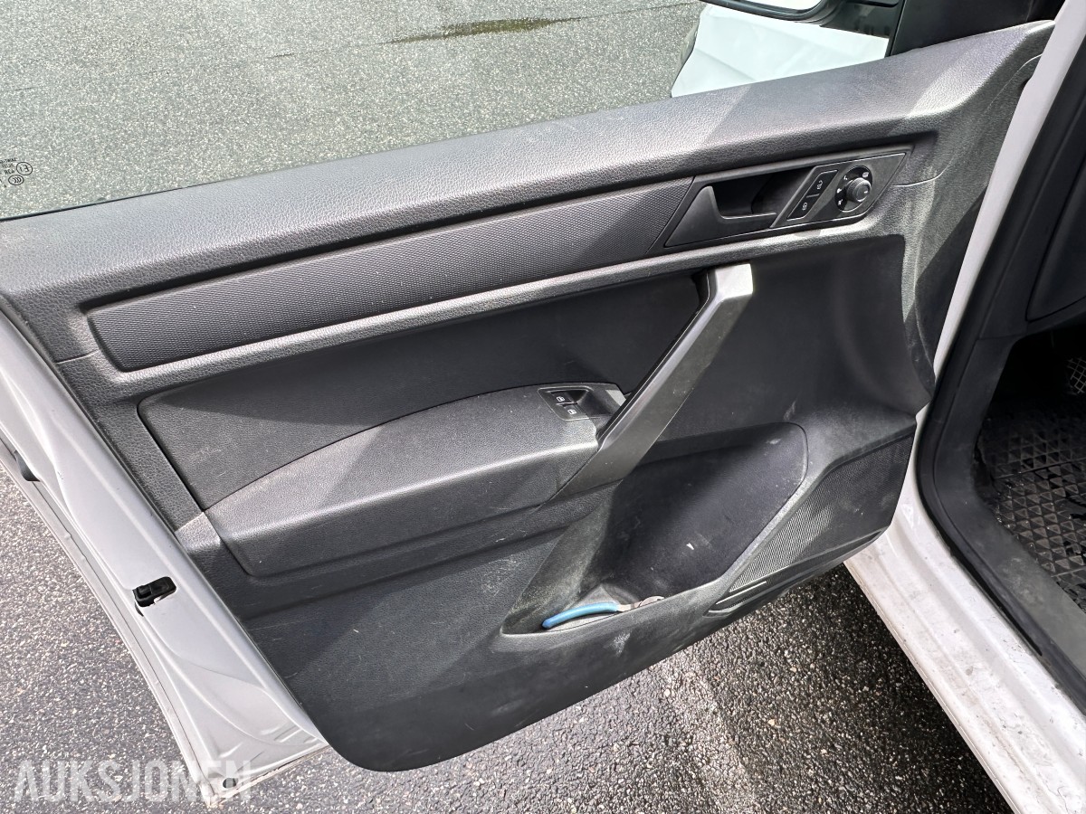 2017 Volkswagen Caddy Maxi 2,0 TDI 122hk 4Motion Repobjekt, WEBASTO/HENGERFESTE, 120663km