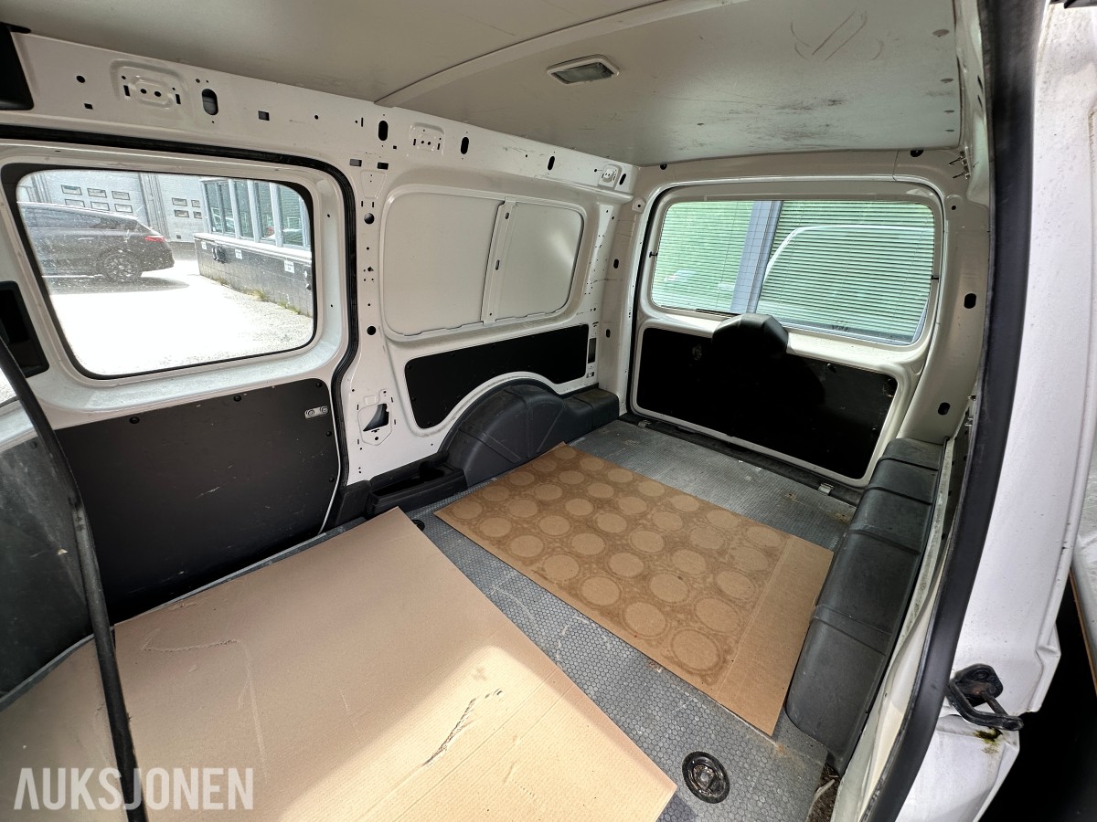 2017 Volkswagen Caddy Maxi 2,0 TDI 122hk 4Motion Repobjekt, WEBASTO/HENGERFESTE, 120663km