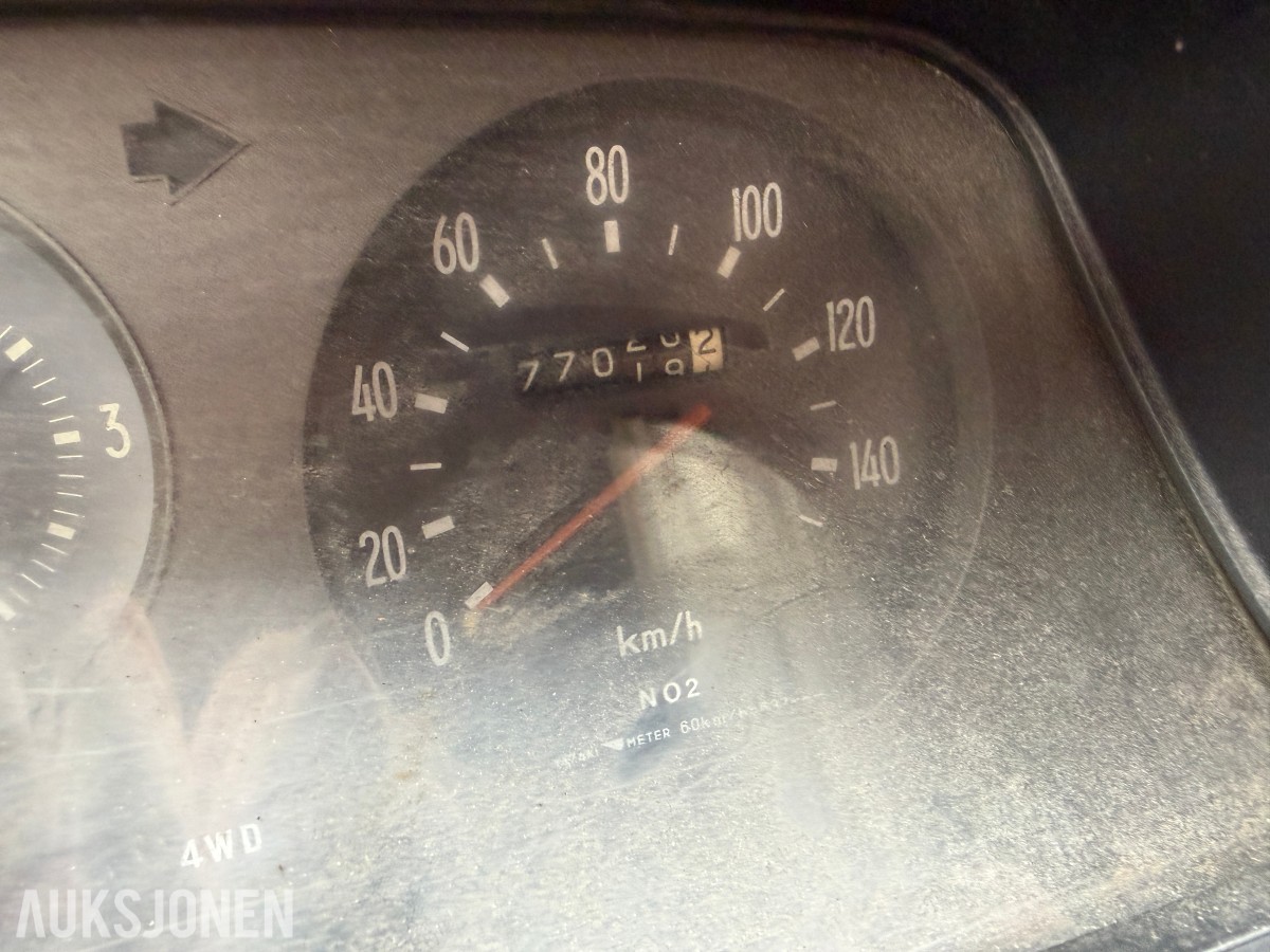1981 TOYOTA HILUX 4WD - PROSJEKT - SAMLEROBJEKT? 
