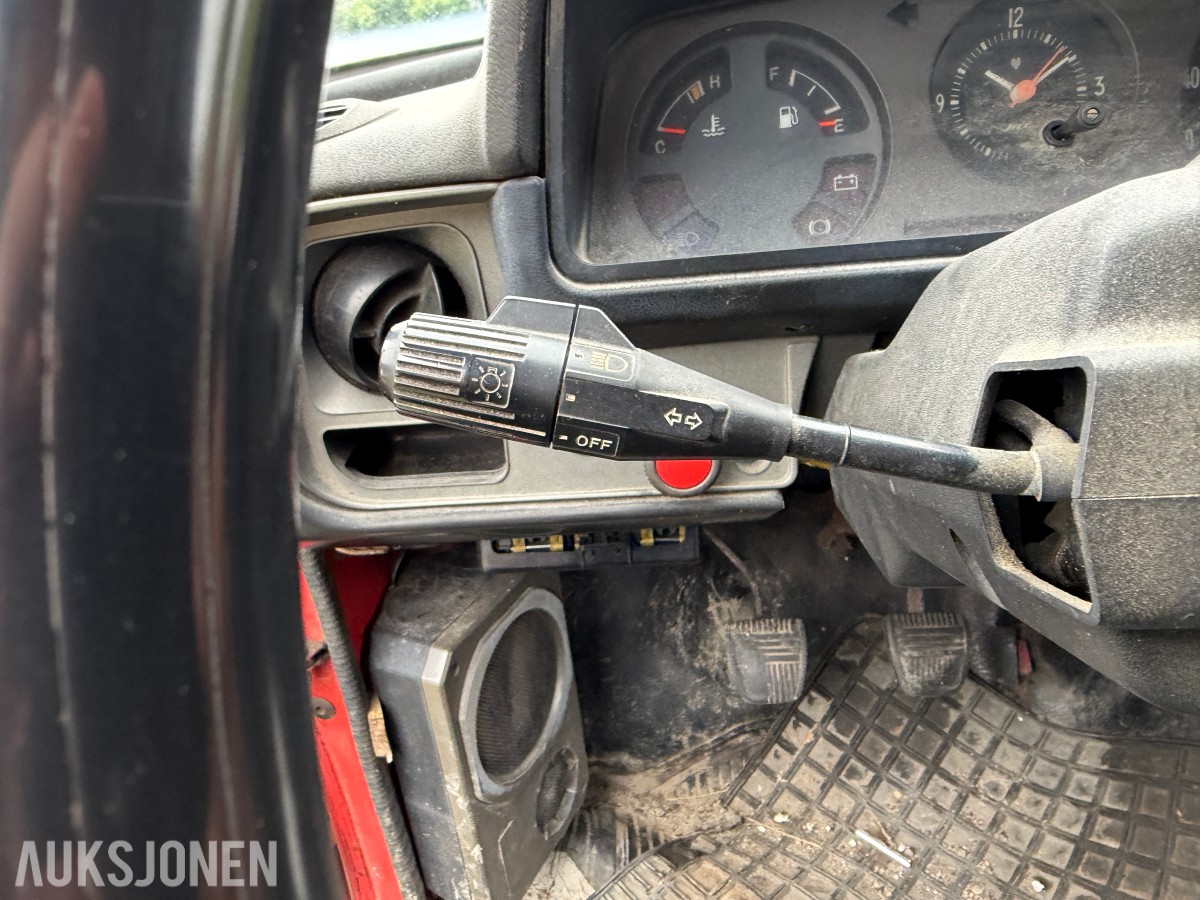 1981 TOYOTA HILUX 4WD - PROSJEKT - SAMLEROBJEKT? 