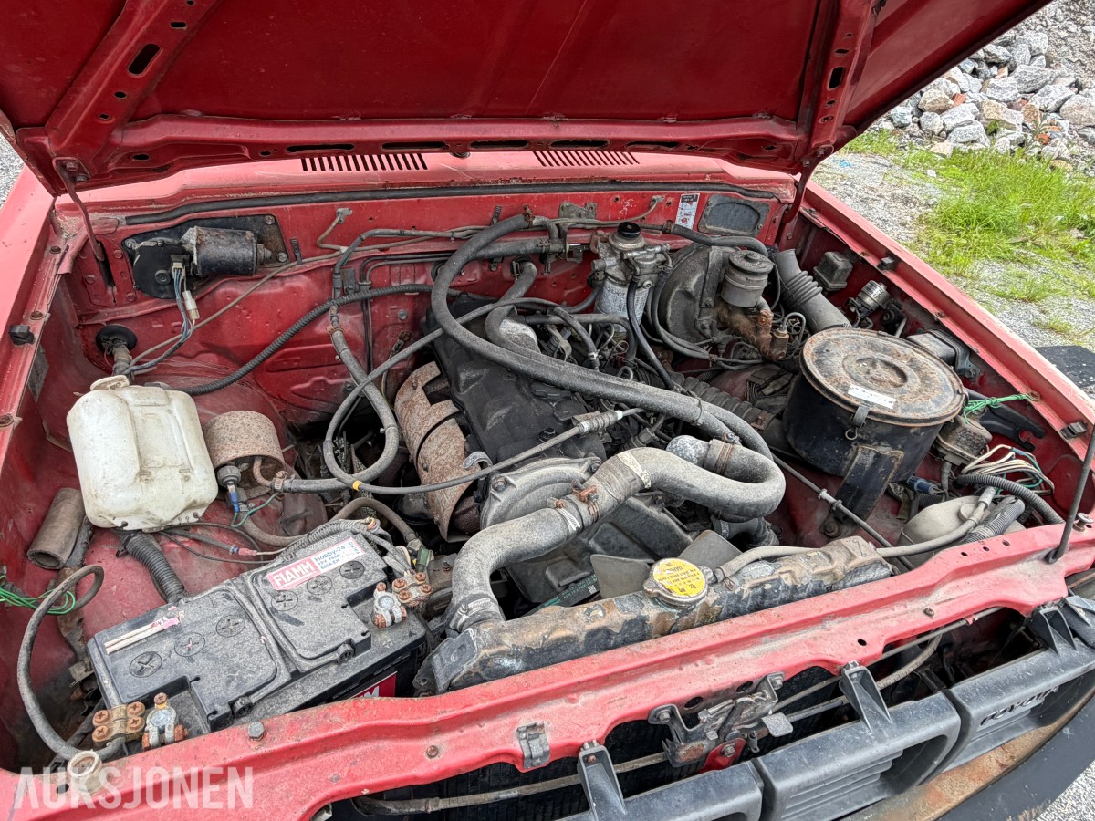1981 TOYOTA HILUX 4WD - PROSJEKT - SAMLEROBJEKT? 