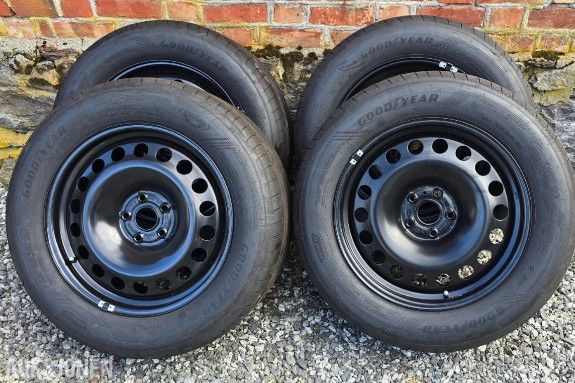 Ubrukte sommerdekk til ID Buzz på felg - Goodyear Eagle F1 (avbalansert)