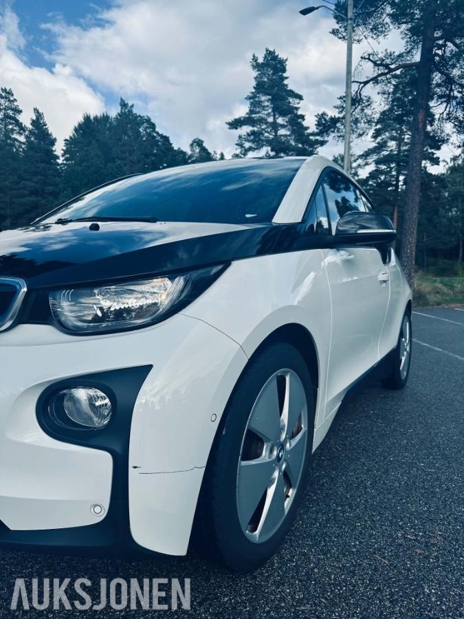 2015 BMW i3 Cruisekontroll, Navigasjon, S+V dekk, EU ok til 09.2027