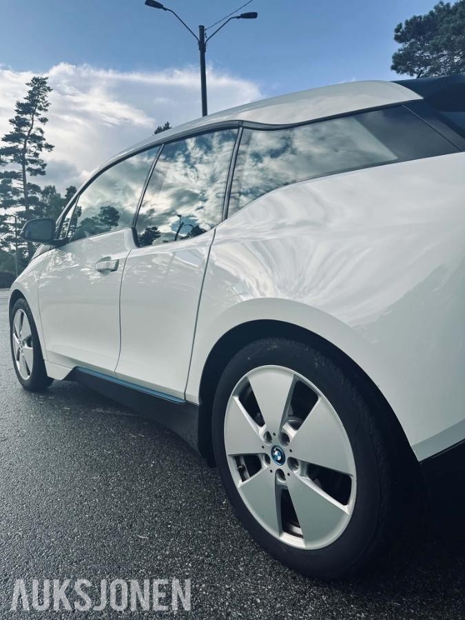 2015 BMW i3 Cruisekontroll, Navigasjon, S+V dekk, EU ok til 09.2027