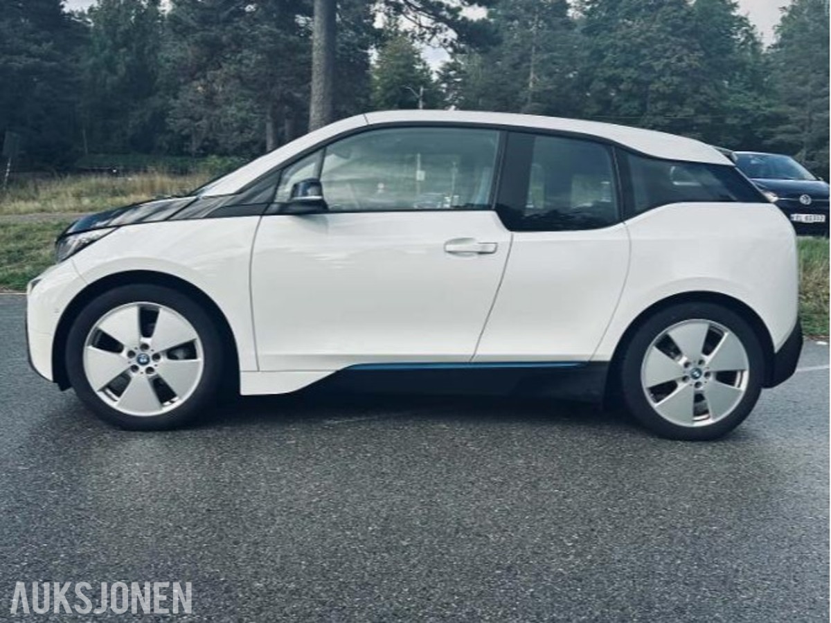 2015 BMW i3 Cruisekontroll, Navigasjon, S+V dekk, EU ok til 09.2027