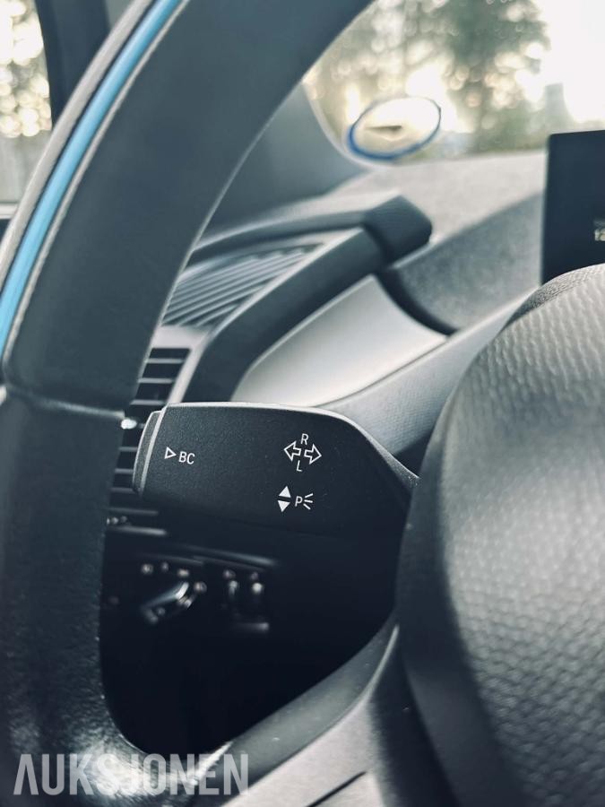 2015 BMW i3 Cruisekontroll, Navigasjon, S+V dekk, EU ok til 09.2027