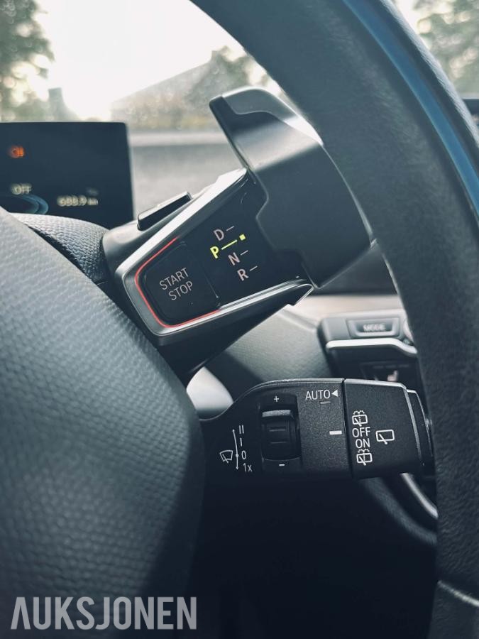 2015 BMW i3 Cruisekontroll, Navigasjon, S+V dekk, EU ok til 09.2027
