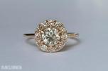 0.82CT DIAMANTRING I 14K GULL. NATURLIGE DIAMANTER! TAKSTBREV OG SERTIFIKAT!