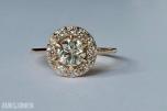 0.82CT DIAMANTRING I 14K GULL. NATURLIGE DIAMANTER! TAKSTBREV OG SERTIFIKAT!