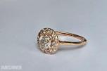 0.82CT DIAMANTRING I 14K GULL. NATURLIGE DIAMANTER! TAKSTBREV OG SERTIFIKAT!