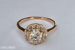 0.82CT DIAMANTRING I 14K GULL. NATURLIGE DIAMANTER! TAKSTBREV OG SERTIFIKAT!