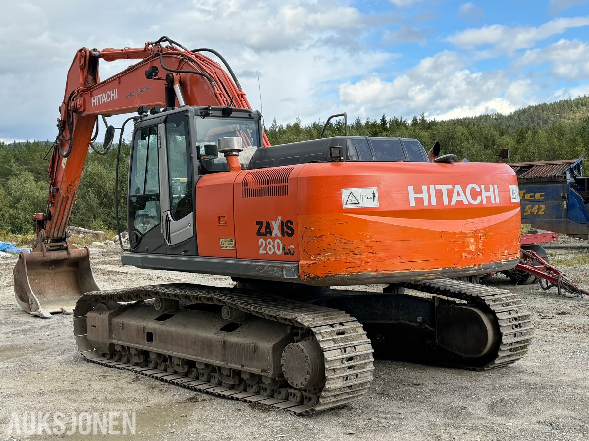 2010 Hitachi Zaxis ZX280LC-3 Gravemaskin