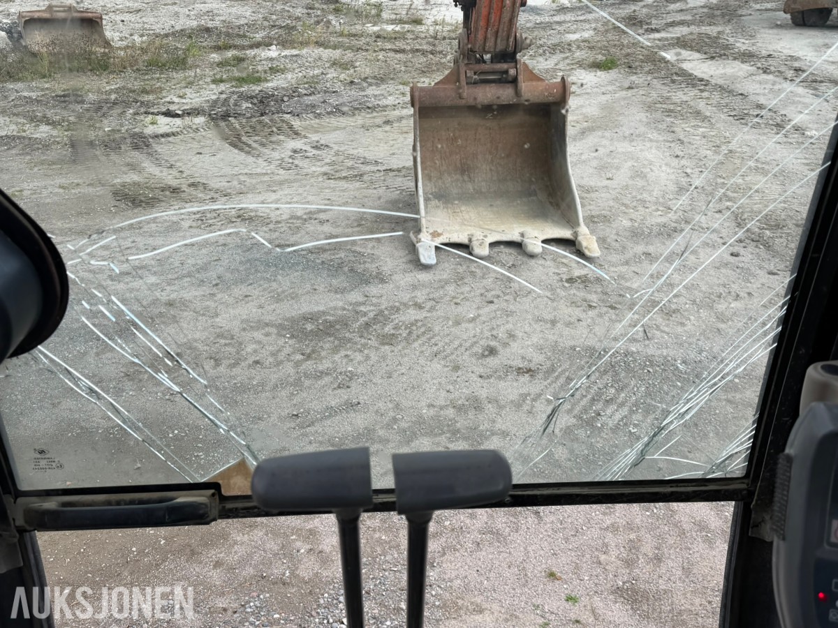 2010 Hitachi Zaxis ZX280LC-3 Gravemaskin