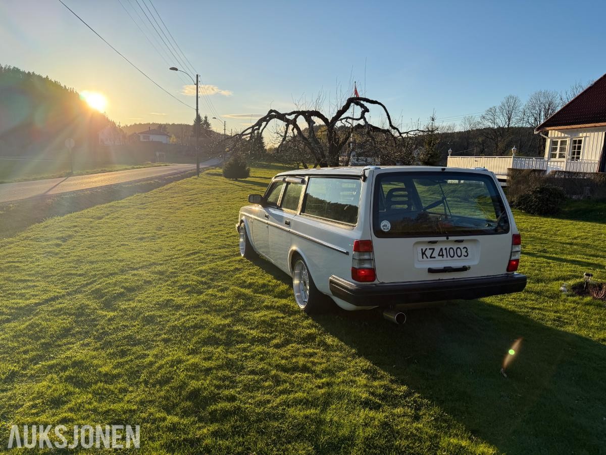1991 Volvo 245 Turbo 2.3 Bensin 116hk