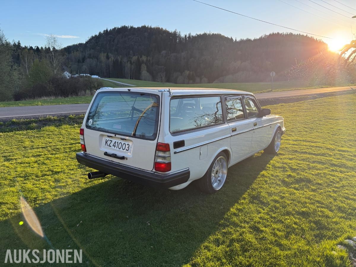 1991 Volvo 245 Turbo 2.3 Bensin 116hk