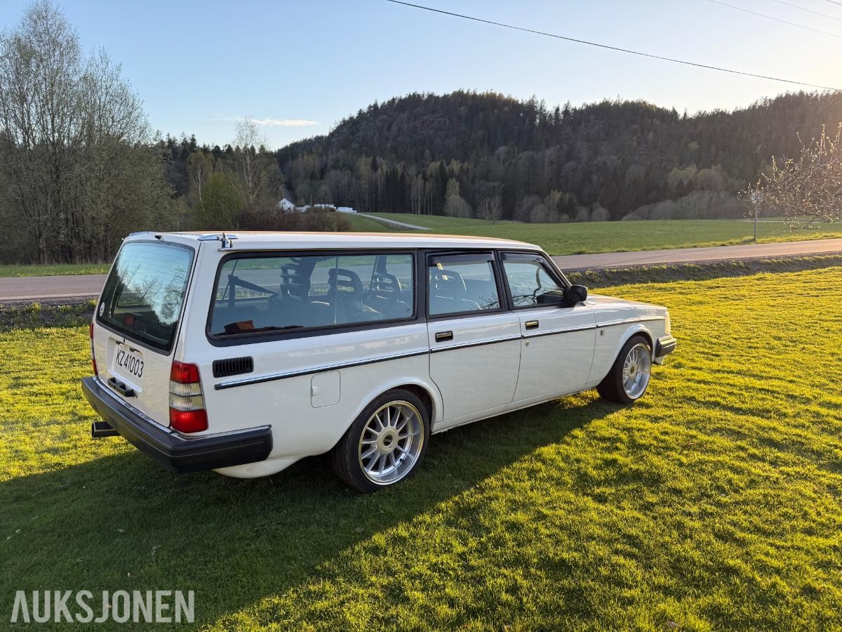 1991 Volvo 245 Turbo 2.3 Bensin 116hk