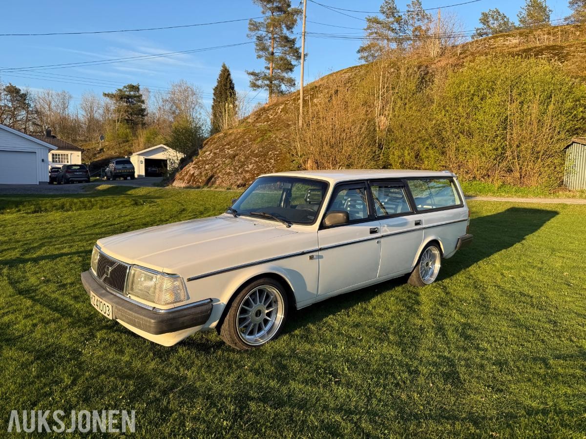 1991 Volvo 245 Turbo 2.3 Bensin 116hk