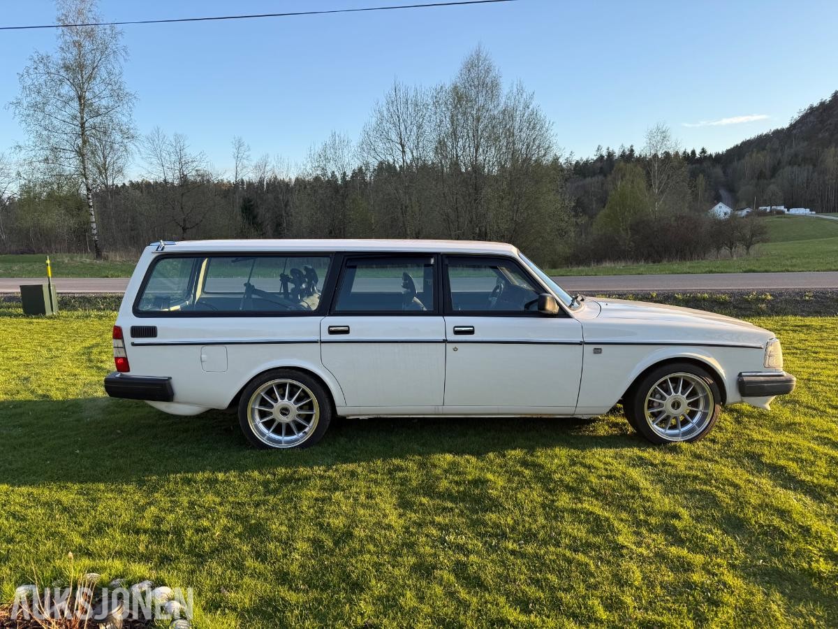 1991 Volvo 245 Turbo 2.3 Bensin 116hk