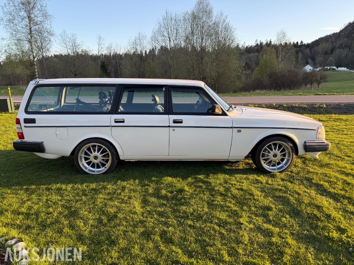 1991 Volvo 245 Turbo 2.3 Bensin 116hk