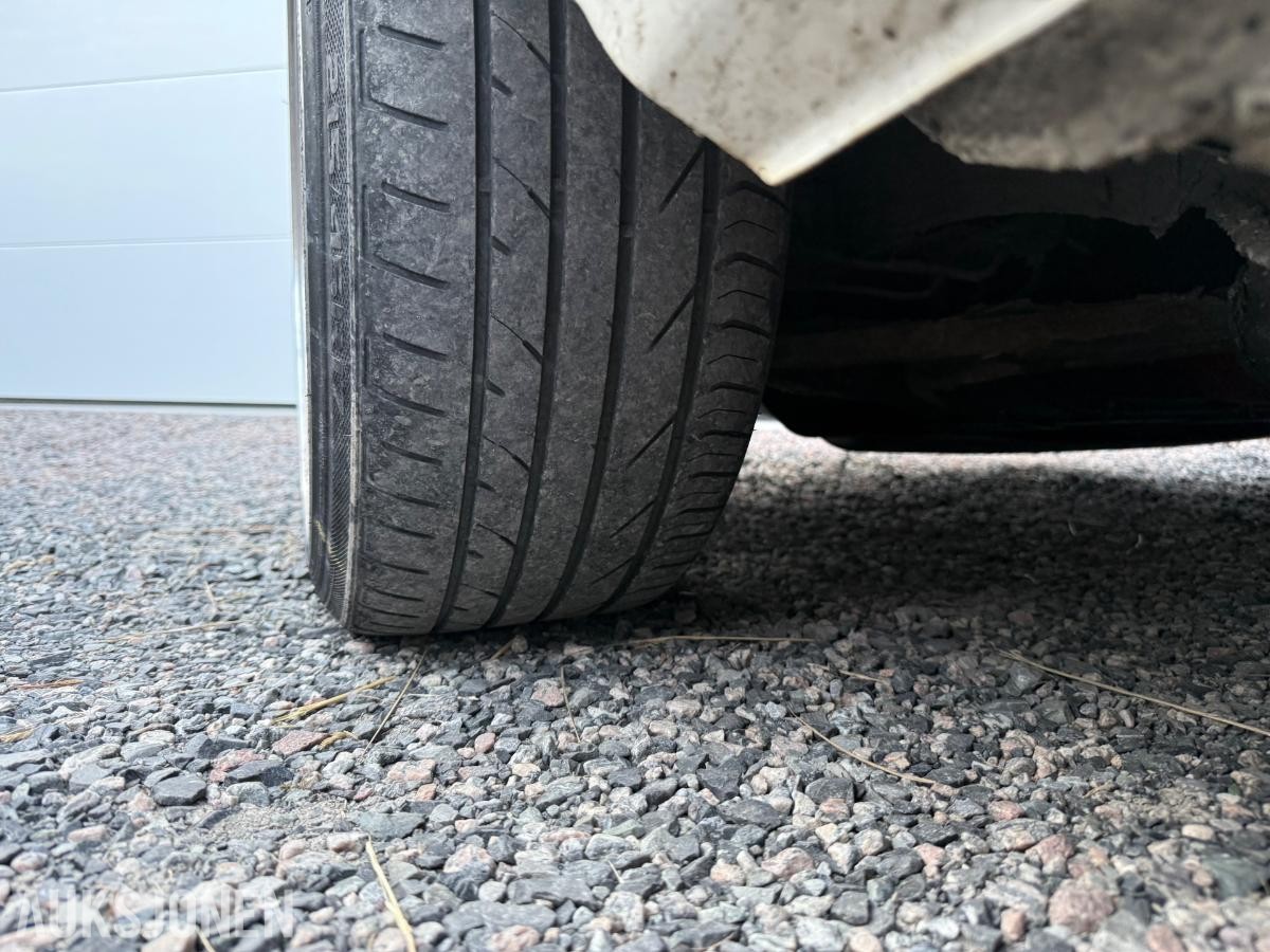 1991 Volvo 245 Turbo 2.3 Bensin 116hk