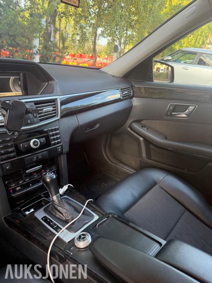 2009 Mercedes-Benz E220 CDI 2.1 170hk cruisekontroll soltak automat eu ok 04.2027