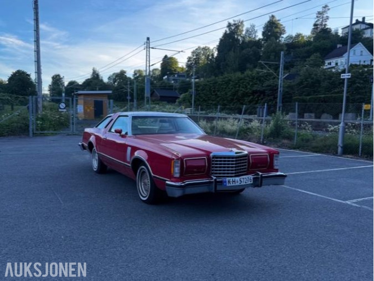 1976 Ford Thunderbird 5.8 163HK Automat
