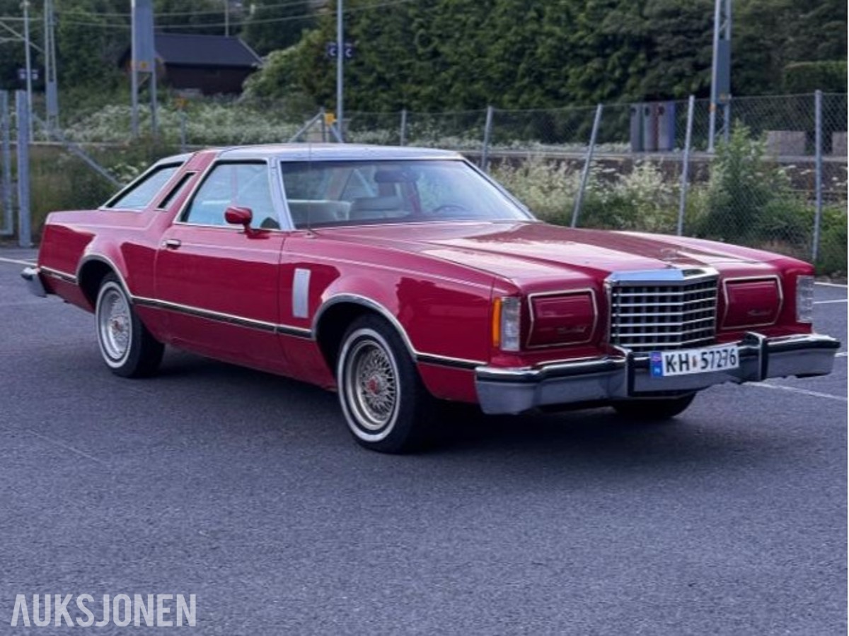1976 Ford Thunderbird 5.8 163HK Automat