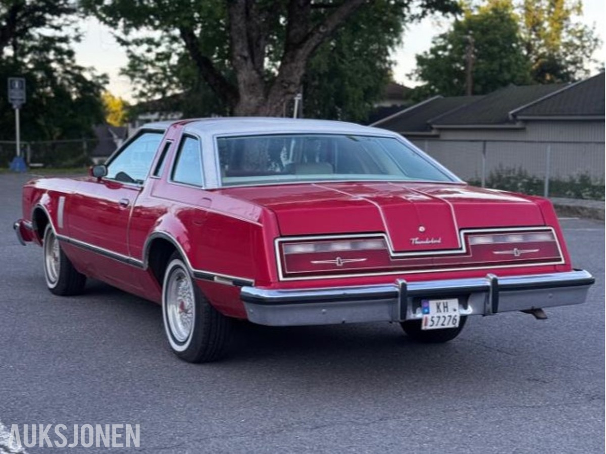 1976 Ford Thunderbird 5.8 163HK Automat