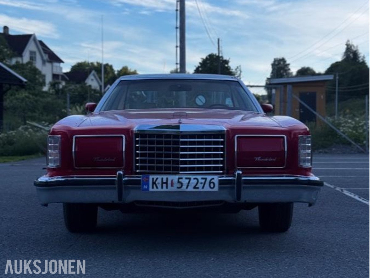 1976 Ford Thunderbird 5.8 163HK Automat