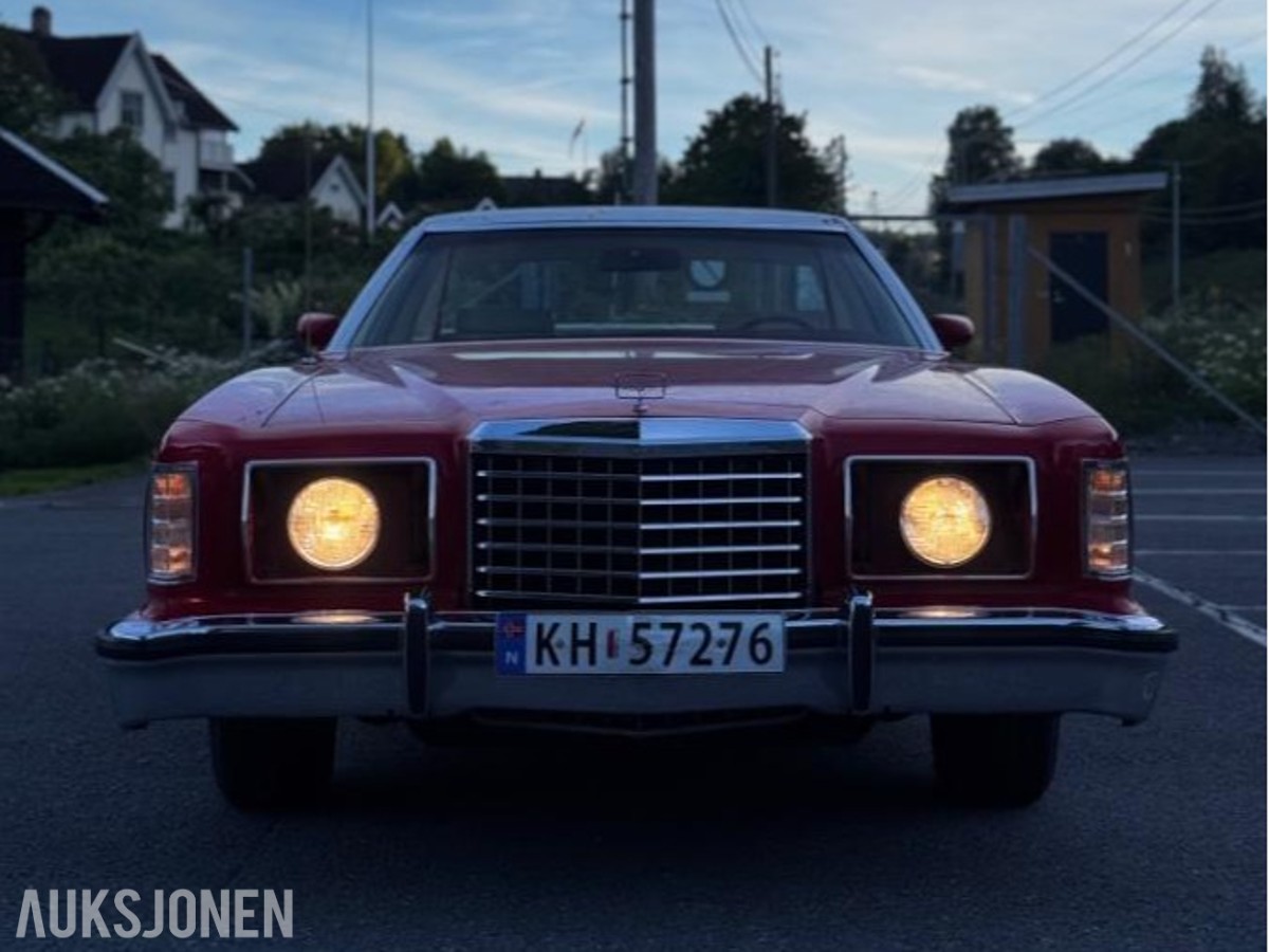 1976 Ford Thunderbird 5.8 163HK Automat