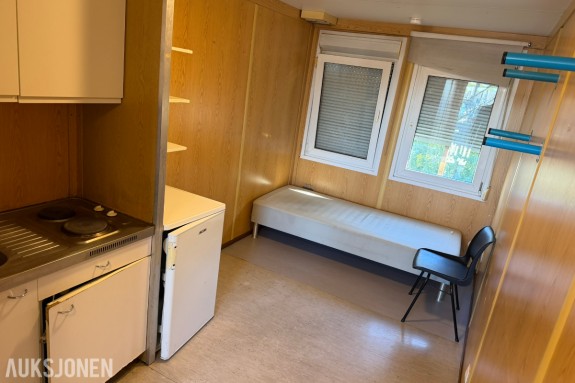 2004 20 fots Uniteam modulcontainer - Boligbrakke - Brakkerigg med dusj, kjøkken, seng og spiseplass