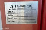 3 containerbrakker med 2 hybler og separate soverom
