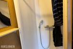 3 containerbrakker med 2 hybler og separate soverom