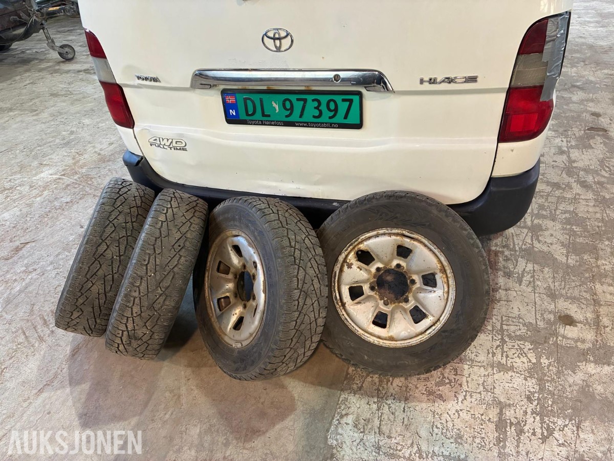 2008 Toyota HIACE 2.5-117 D 4WD