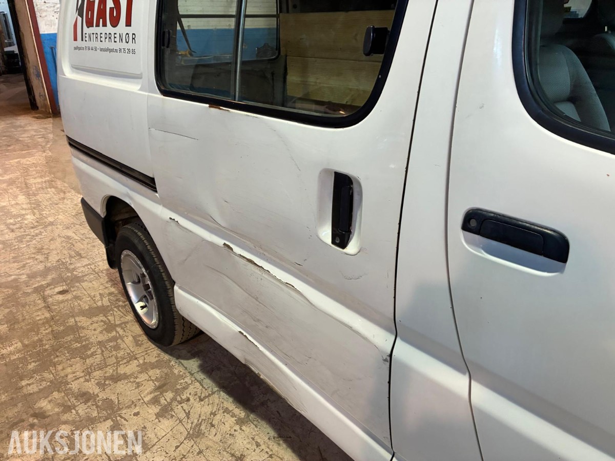 2008 Toyota HIACE 2.5-117 D 4WD