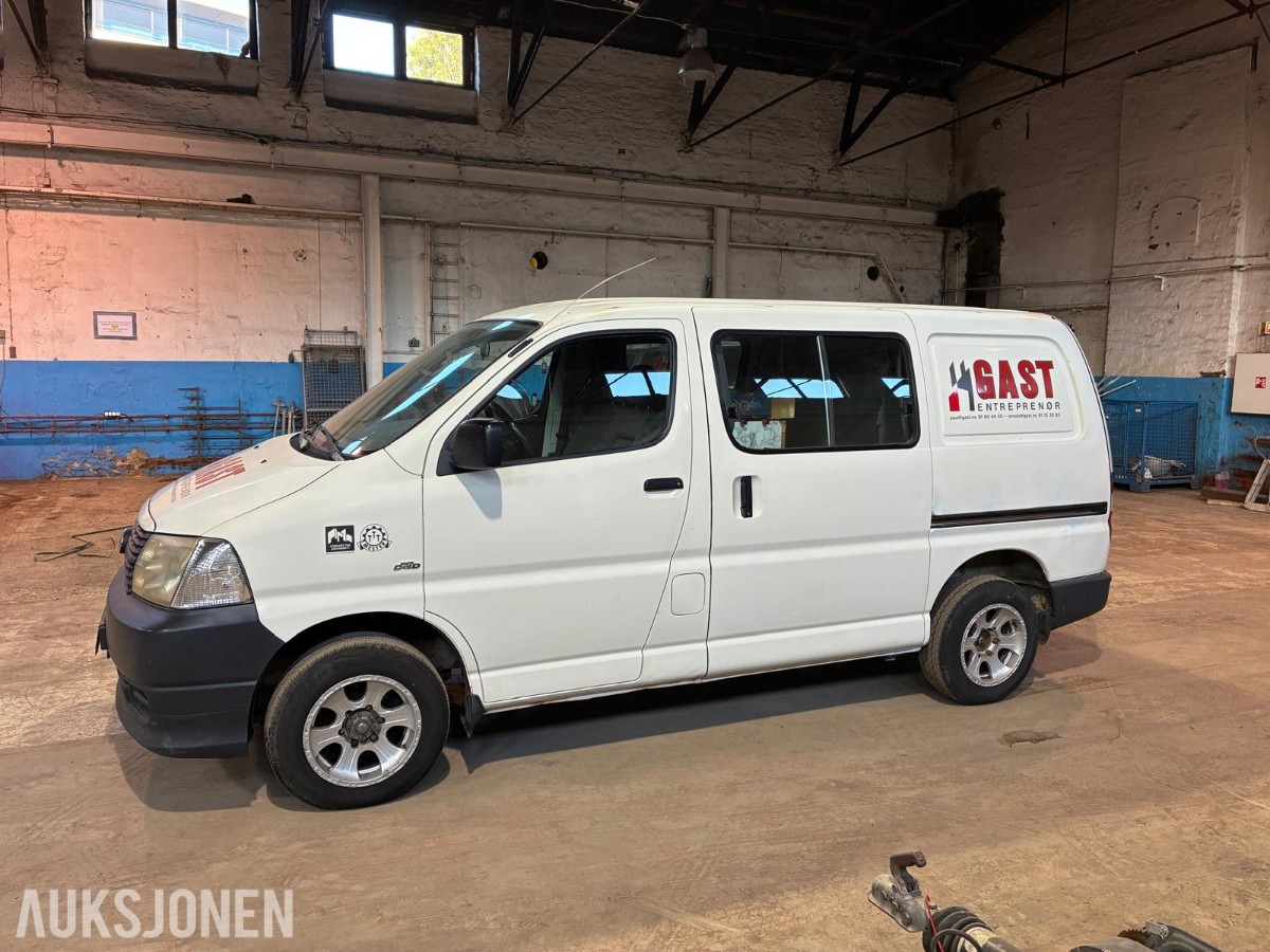 2008 Toyota HIACE 2.5-117 D 4WD