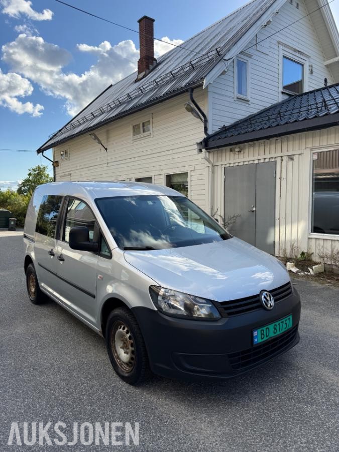 2013 Volkswagen Caddy 1.6 102hk hengerfeste s+v dekk servicer fulgt