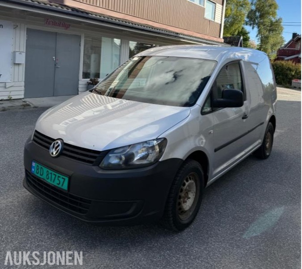 2013 Volkswagen Caddy 1.6 102hk hengerfeste s+v dekk servicer fulgt