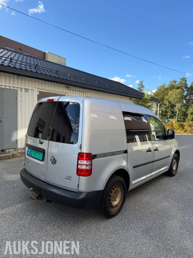 2013 Volkswagen Caddy 1.6 102hk hengerfeste s+v dekk servicer fulgt