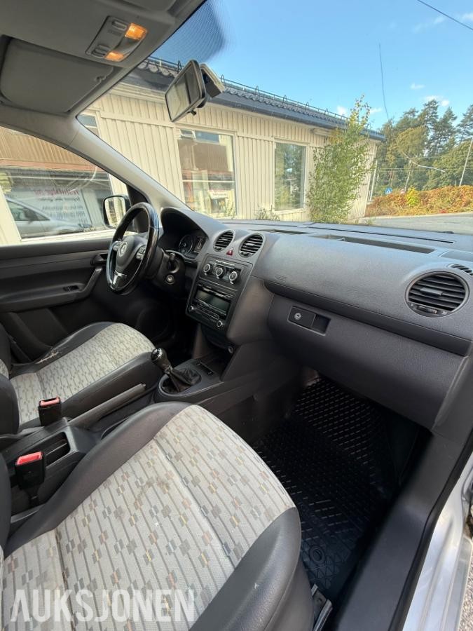 2013 Volkswagen Caddy 1.6 102hk hengerfeste s+v dekk servicer fulgt