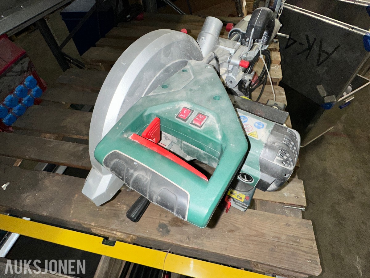 2020 Metabo KGS 305 M kapp- og gjærsag