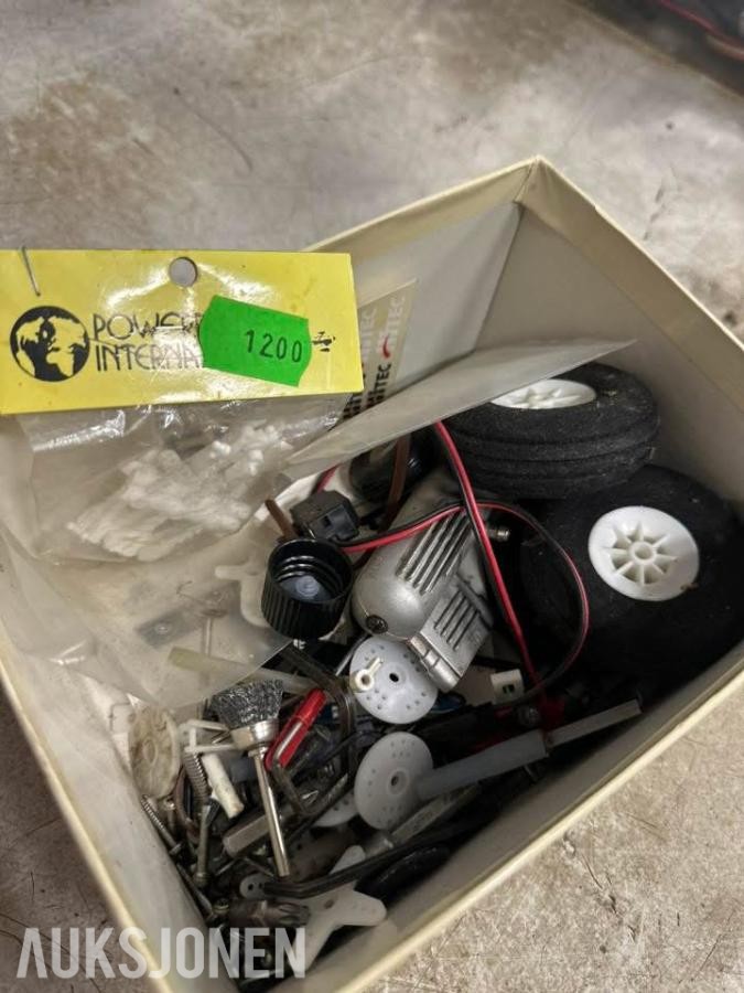 RC FLY + MASSE DELER KONTROLLER OG DELER