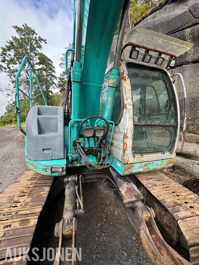 2002 Kobelco SK 135 SR LC Gravemaskin mva fri